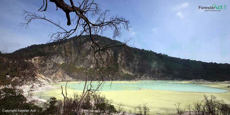 Lansekap Kawah Putih Bandung